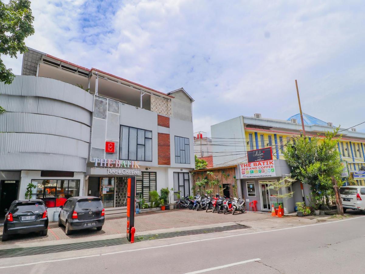 Super Oyo Collection O 31 The Batik Bed And Coffee Bandung Hotel Bagian luar foto